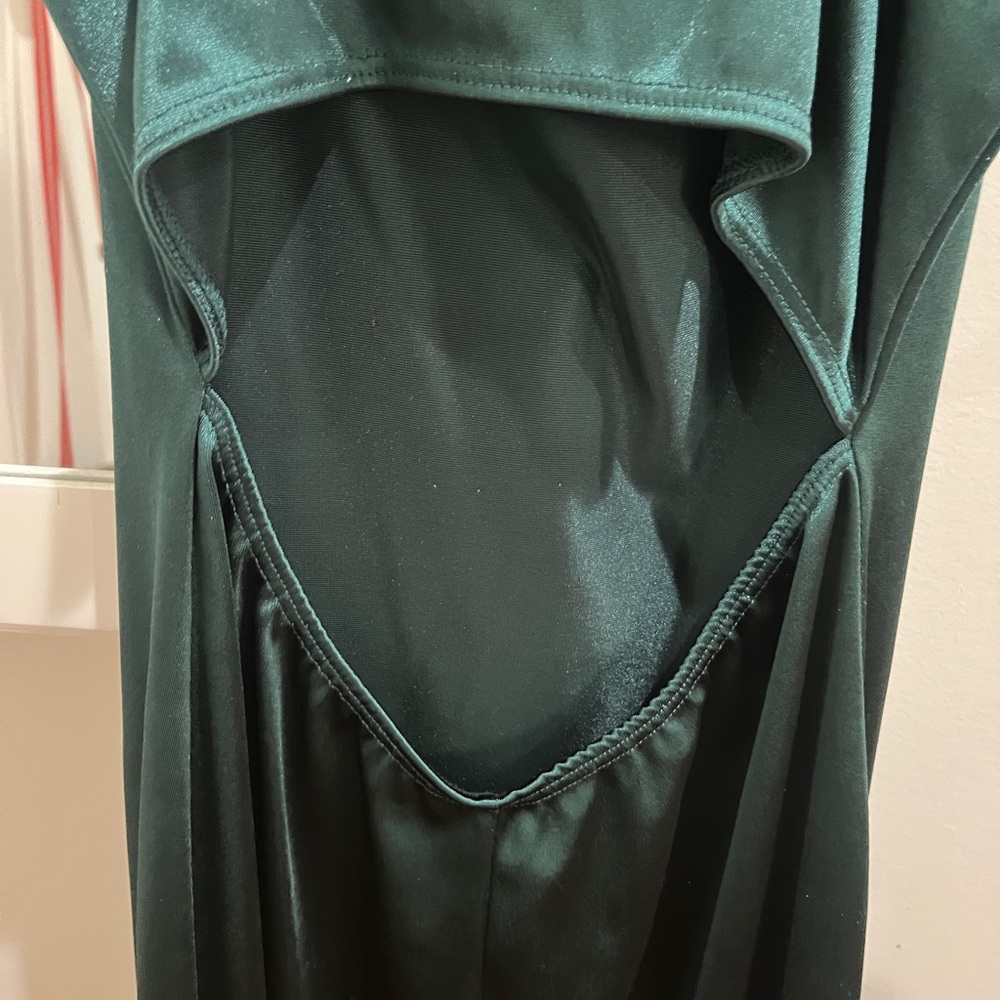 Emerald Green Basic Dress With Open Back. Spaghet… - image 4